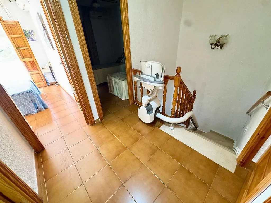 Esik - Semi-detached House with Balcony in Punta Umbría