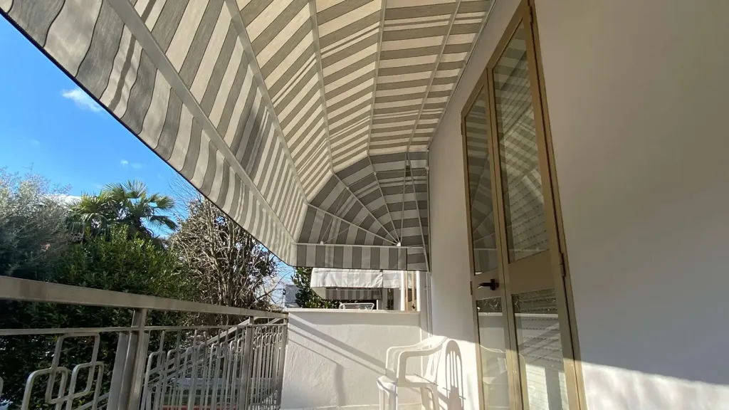 Balcon - Terraced Villa with Garden in Carpi