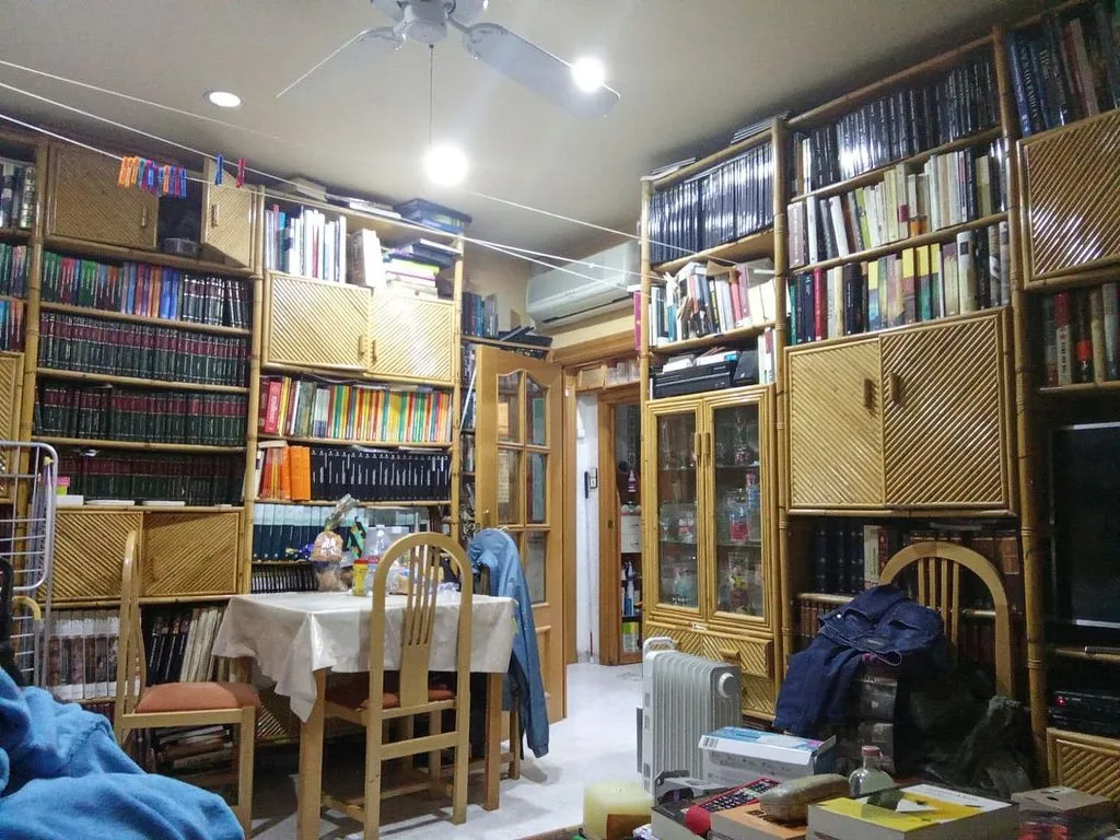 Kabinet - Ground Floor Flat with River View in Ancheta Jose