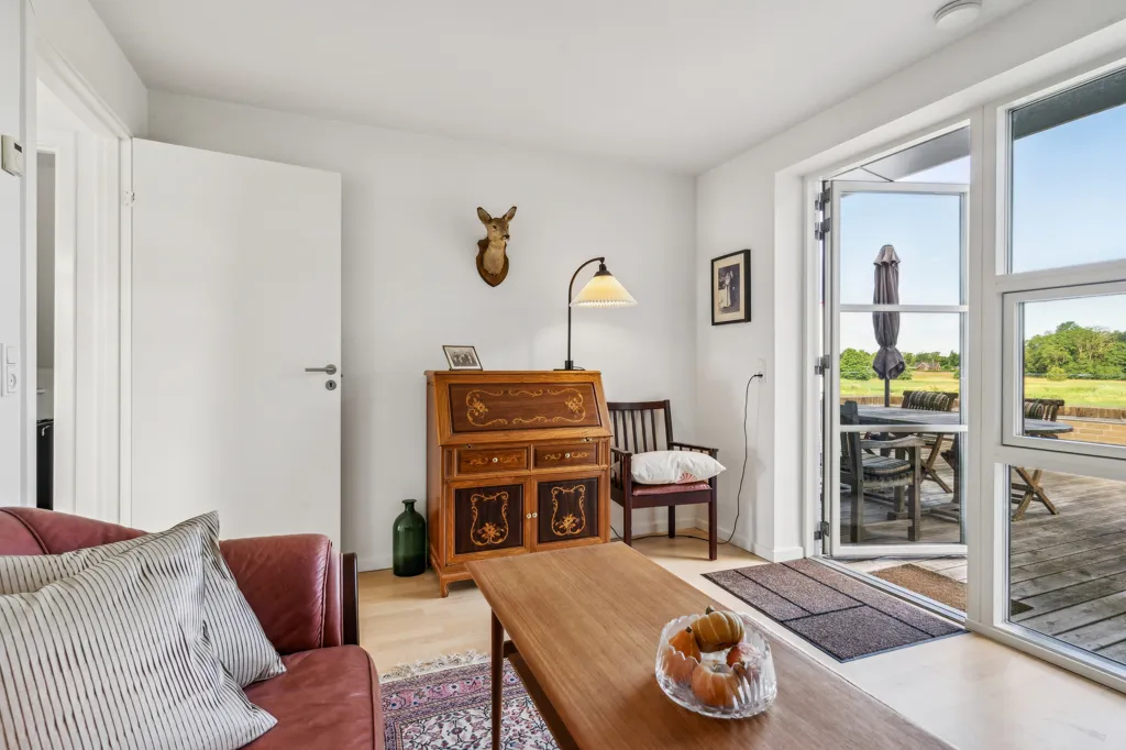 Elutuba - Modern Villa with Water View in Faxe
