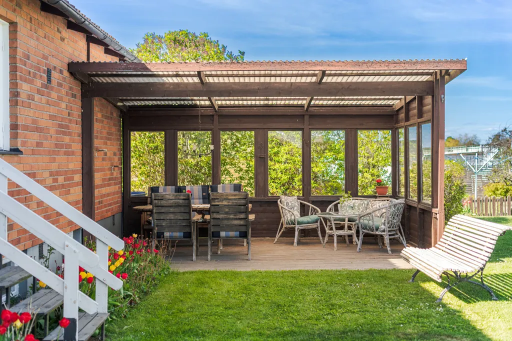 Terrasse - Tegel Villa with Garden in Vadstena