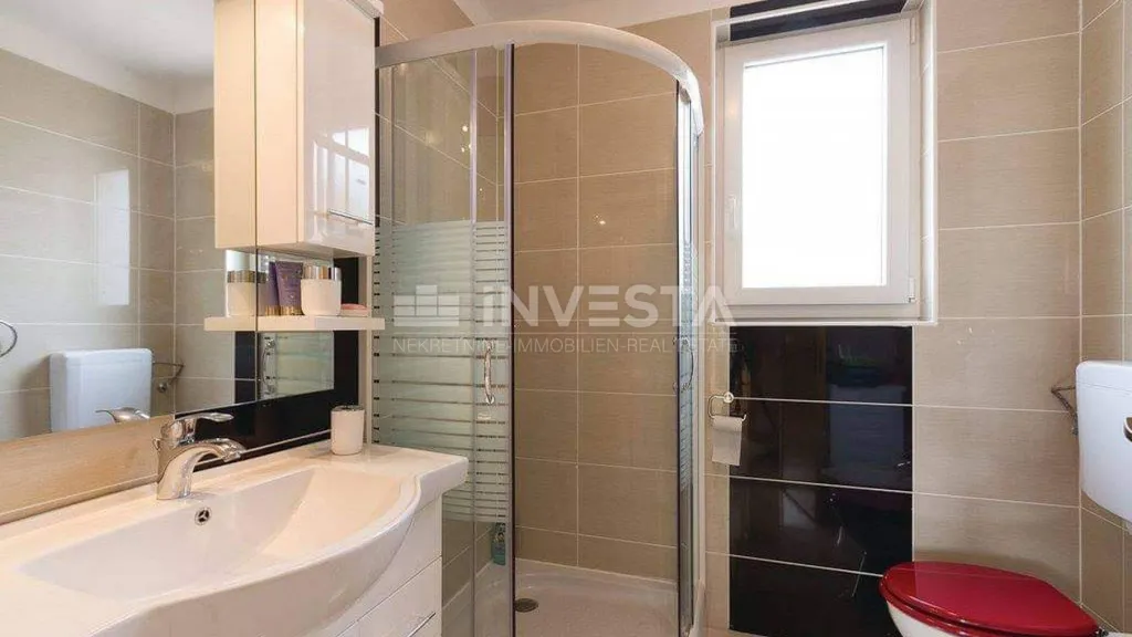 Vannitoad - Modern Holiday Home with Pool in Fažana