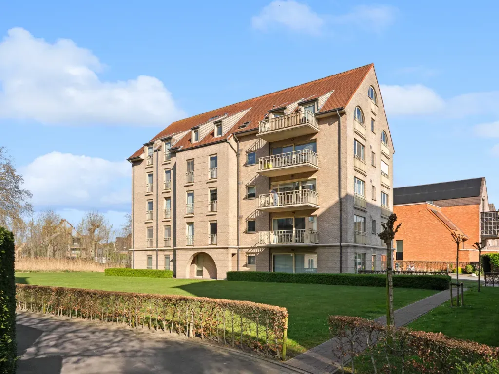 Exterior - Duplex Apartment with Terrace in Bruges
