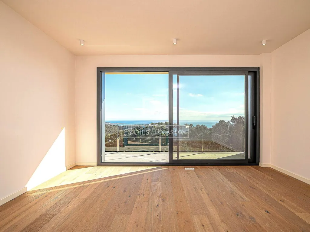 Pièces - Newly Built Villa with Sea Views in Platja d'Aro