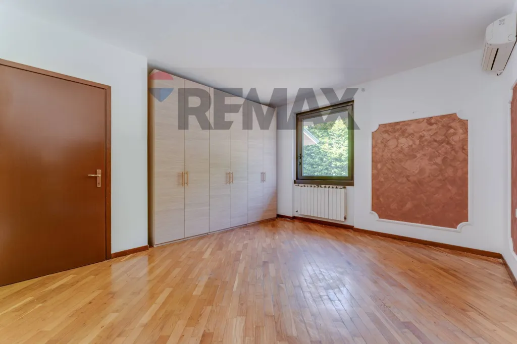 Rooms - Single Villa with Garden in Bonate Sopra