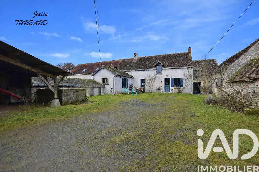 Garden - Charming Longère with Equestrian Facilities in Manthelan