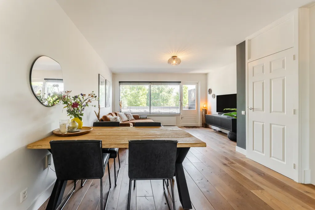 Salle à manger - Maisonnette with Garden View in Linschoten