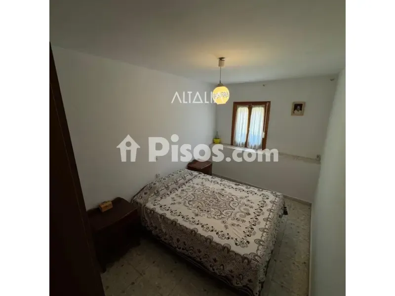 Chambres - Maison 3 pièces à ES