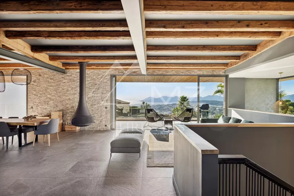 Séjour - Villa Contemporaine avec Vue Mer près de Cannes
