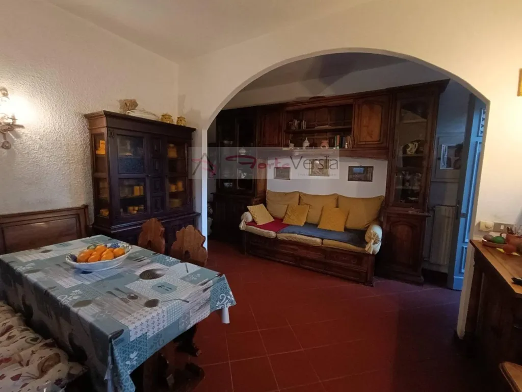 Söögituba - Central Villa with Garden in Forte Dei Marmi