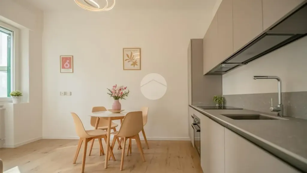 Cucina - Modernised 2-Bedroom in Udine, Milan