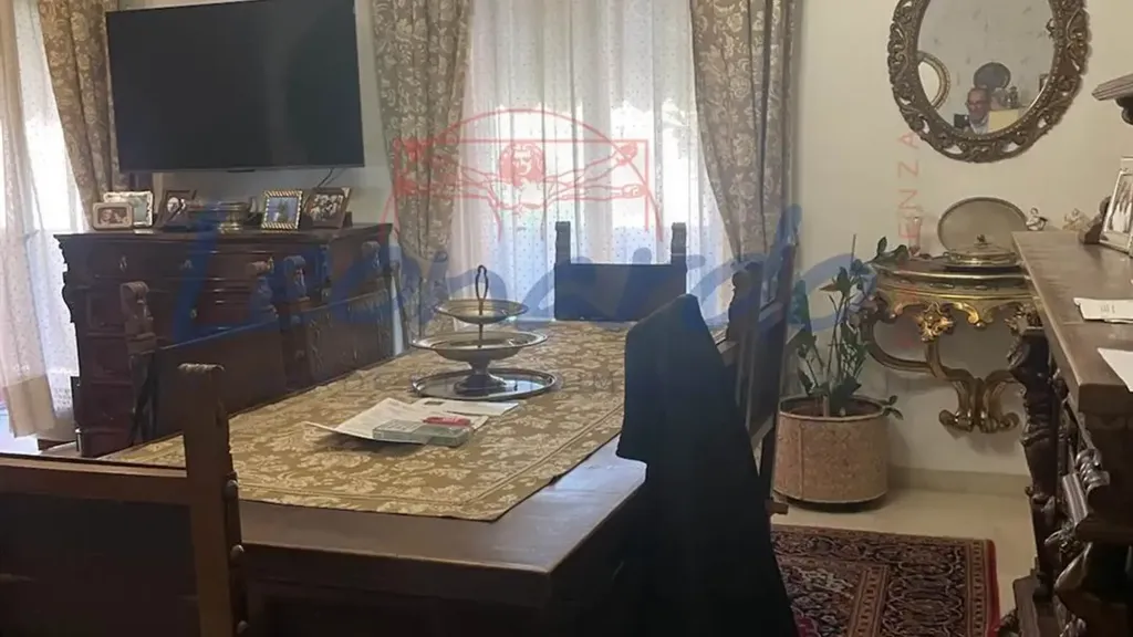 Séjour - Apartment with Balcony in Piacenza