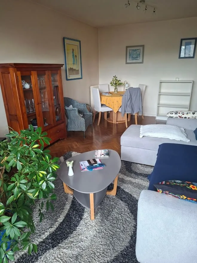 Elutuba - Charming 3-Piece Flat with Balcony in Quiet Area
