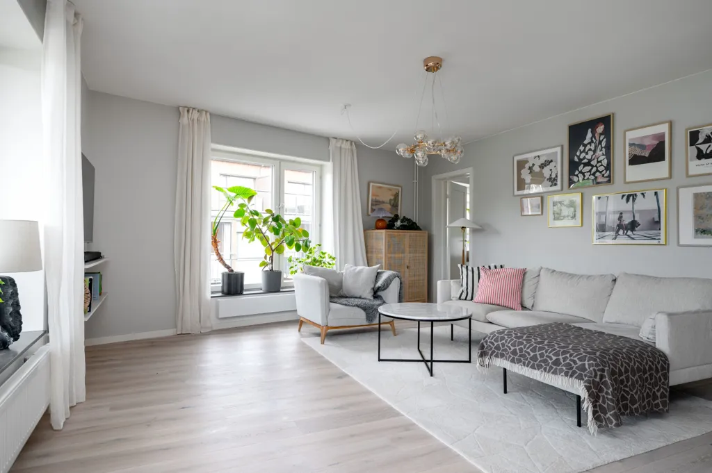 Séjour - Modern Apartment with Double Balconies in Valla