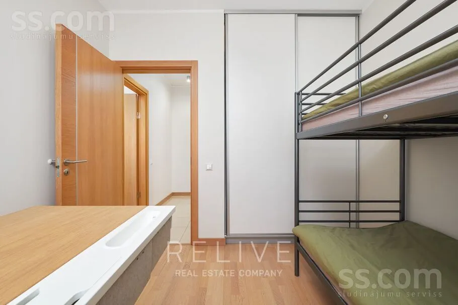 Appartement 3 pièces à Rīga