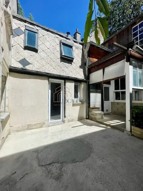 Aed - City House with Courtyard in Bourges Auron