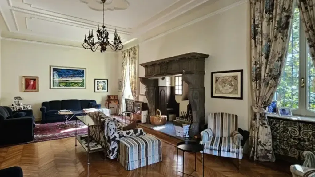 living_room