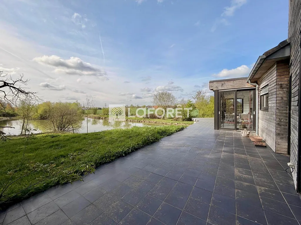Terrass - Unique House with Lake View in Merignies