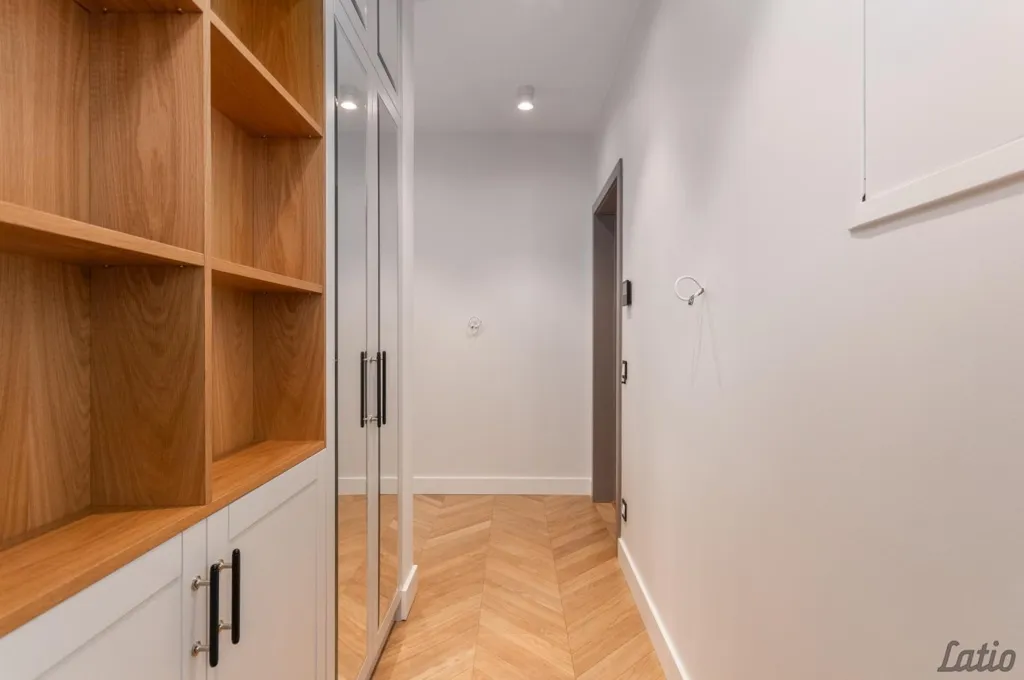 Toad - Renovated Jugendstil Flat in Riga Centre