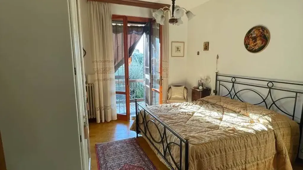 Magamistoad - Apartment with Private Garden in Certaldo