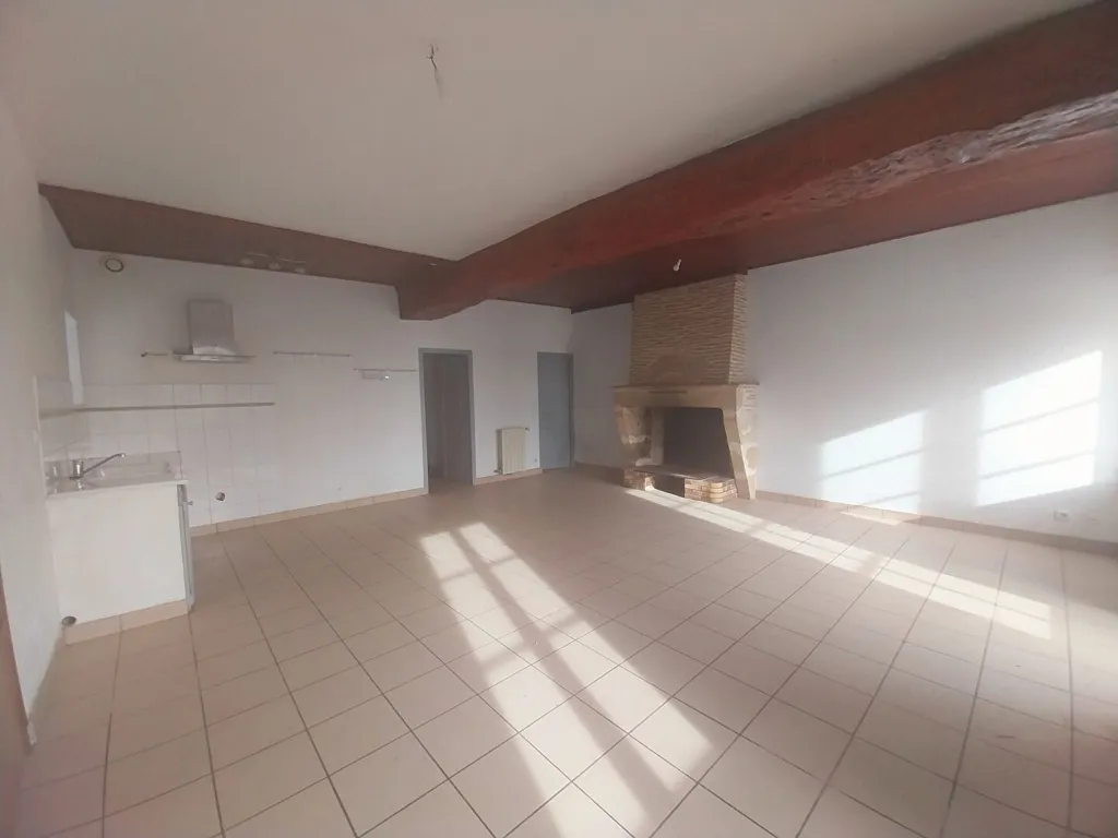 Séjour - Maison en Pierre avec Jardin près de Langon