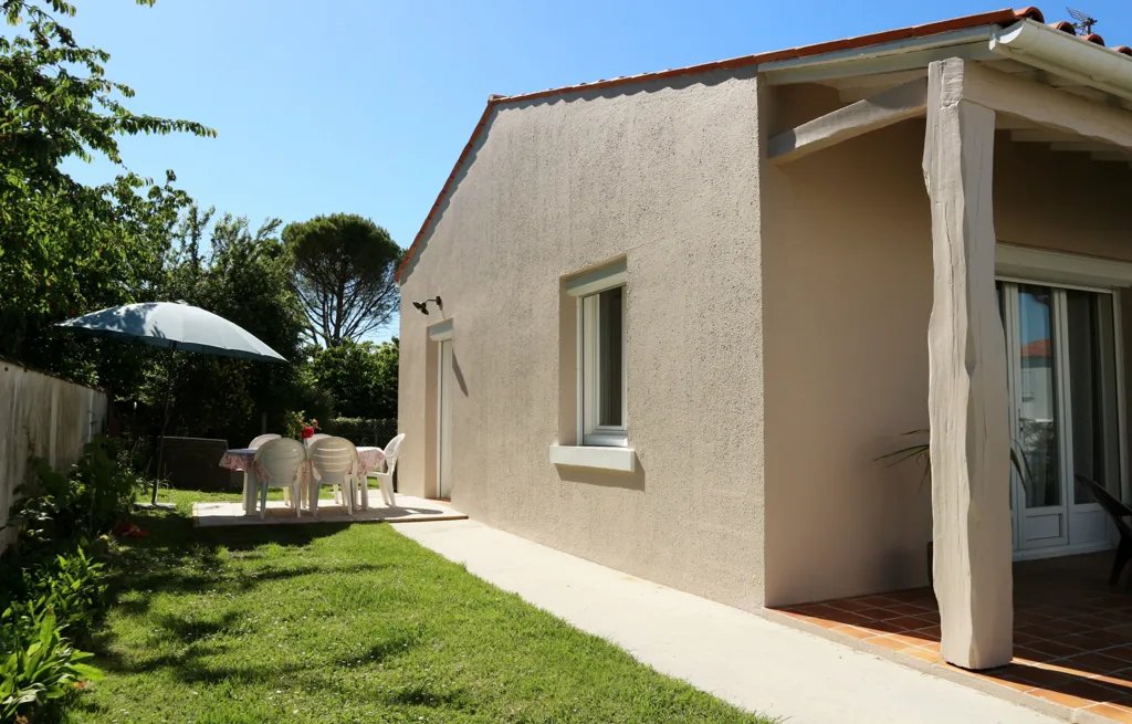 Terrass - Villa with Terraces in Saintes Haras