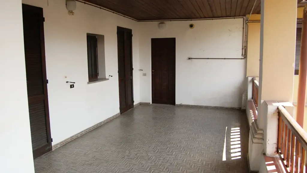 Terrazza - Quadrilocale in Ex Convento, Lambrugo