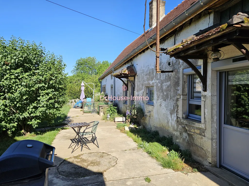Jardin - Maison en Pierre avec Jardin à Renève