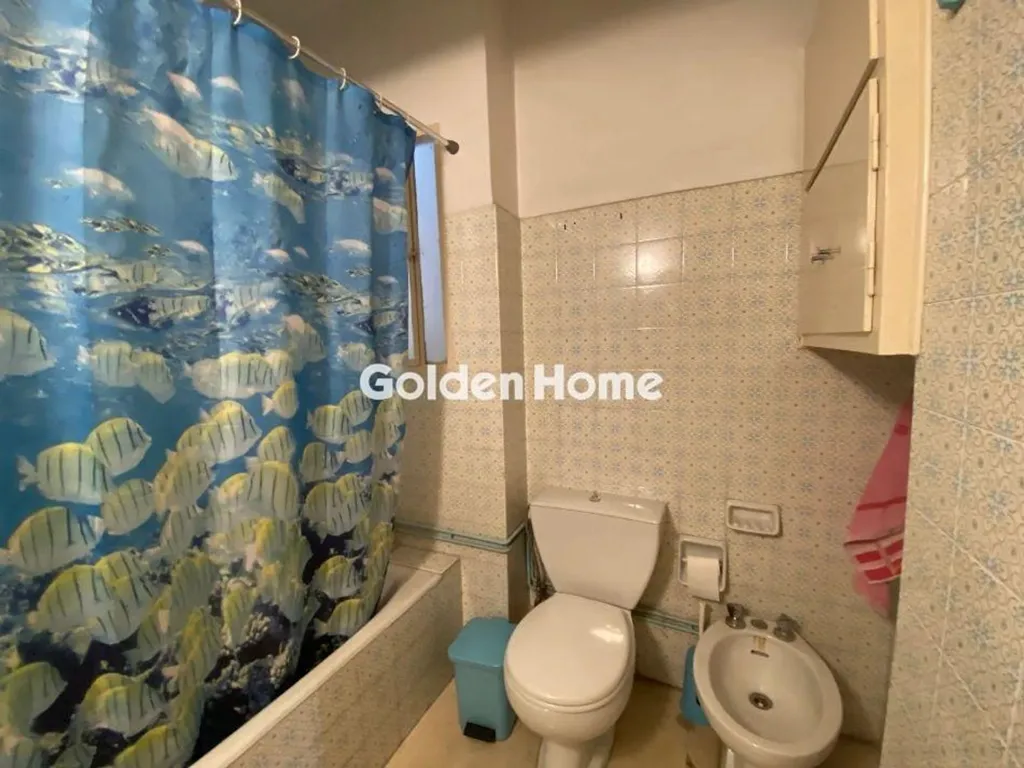 Salles de bain - Apartment with Balcony in Kypseli