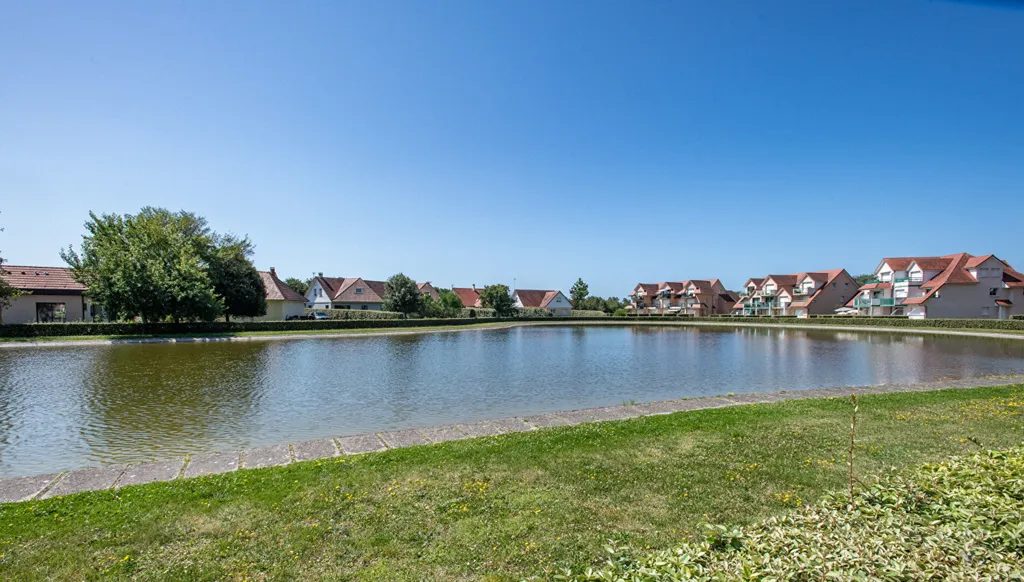 Aed - T2 Apartment with Lake View in Merlimont