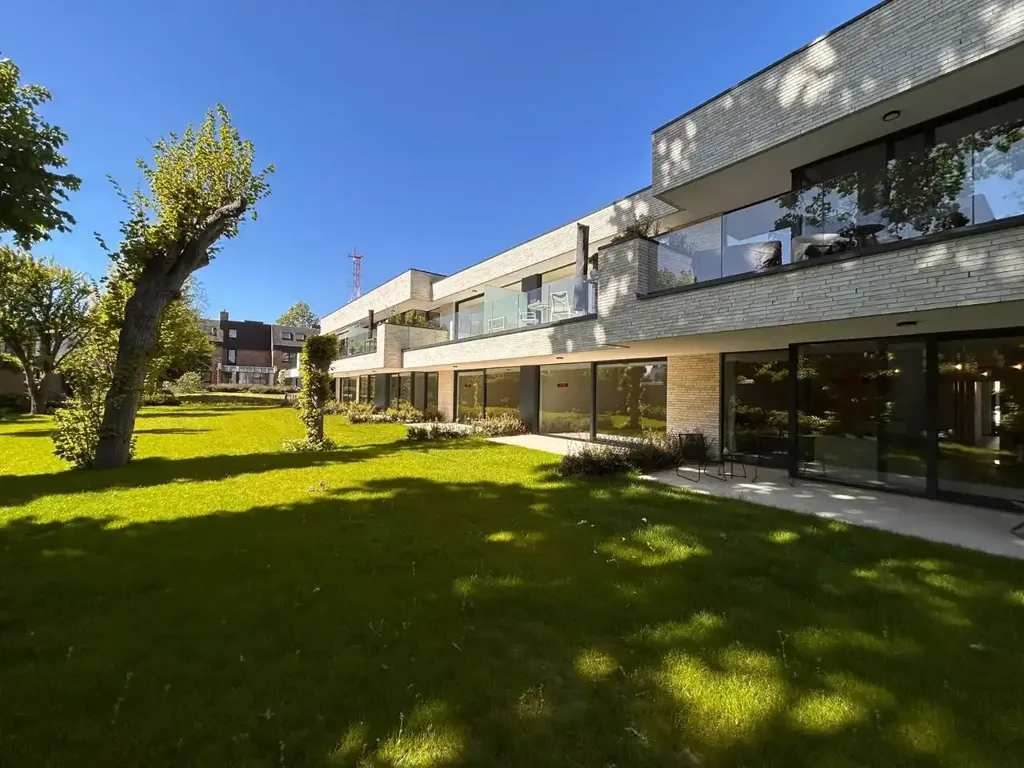 Jardin - Penthouse avec terrasse sud à Waregem