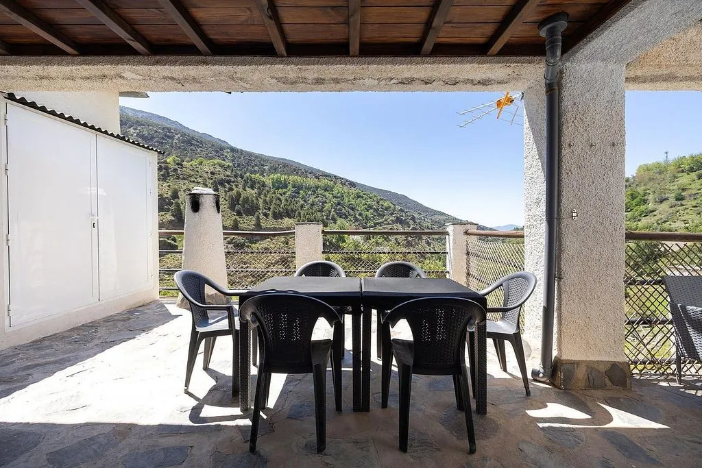 Terrasse - Trevélez Apartment with Terraced Views