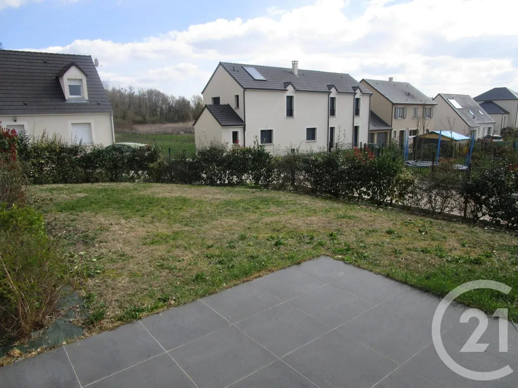 Aed - Contemporary House with Garden in Mardié