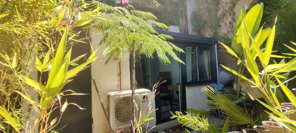 Garden - Studio with Balcony in Cassis