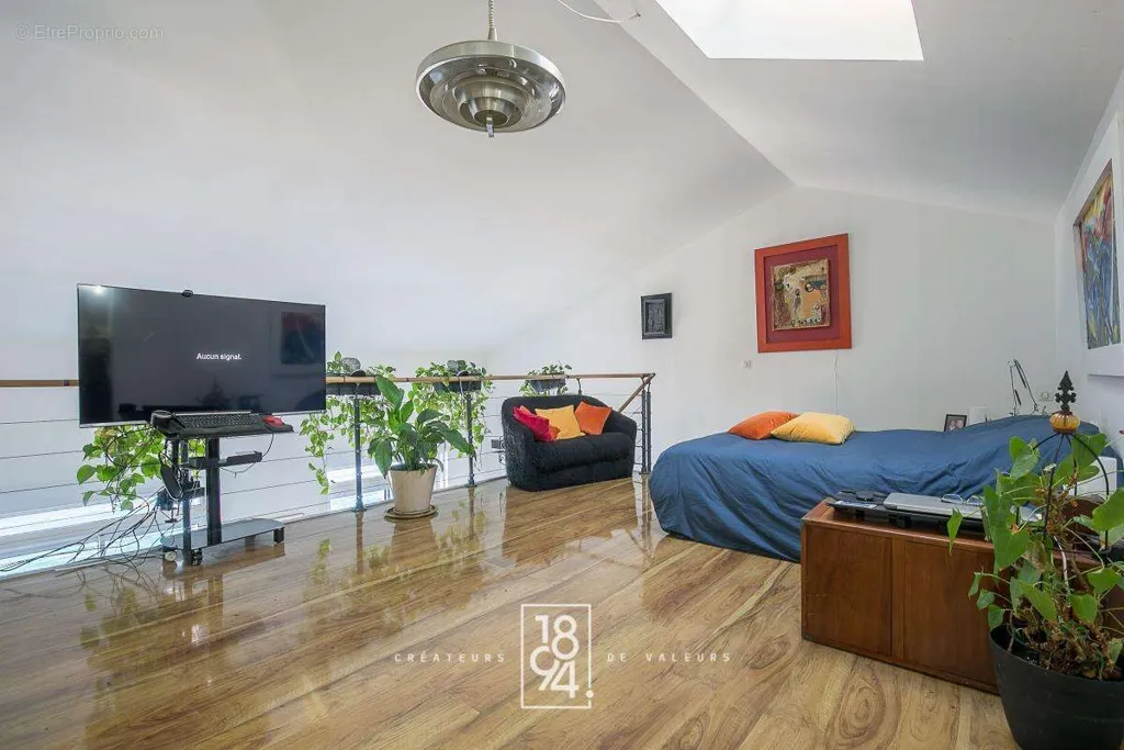 Chambres - Duplex T4 avec Vue Mer Panoramique à la Corniche