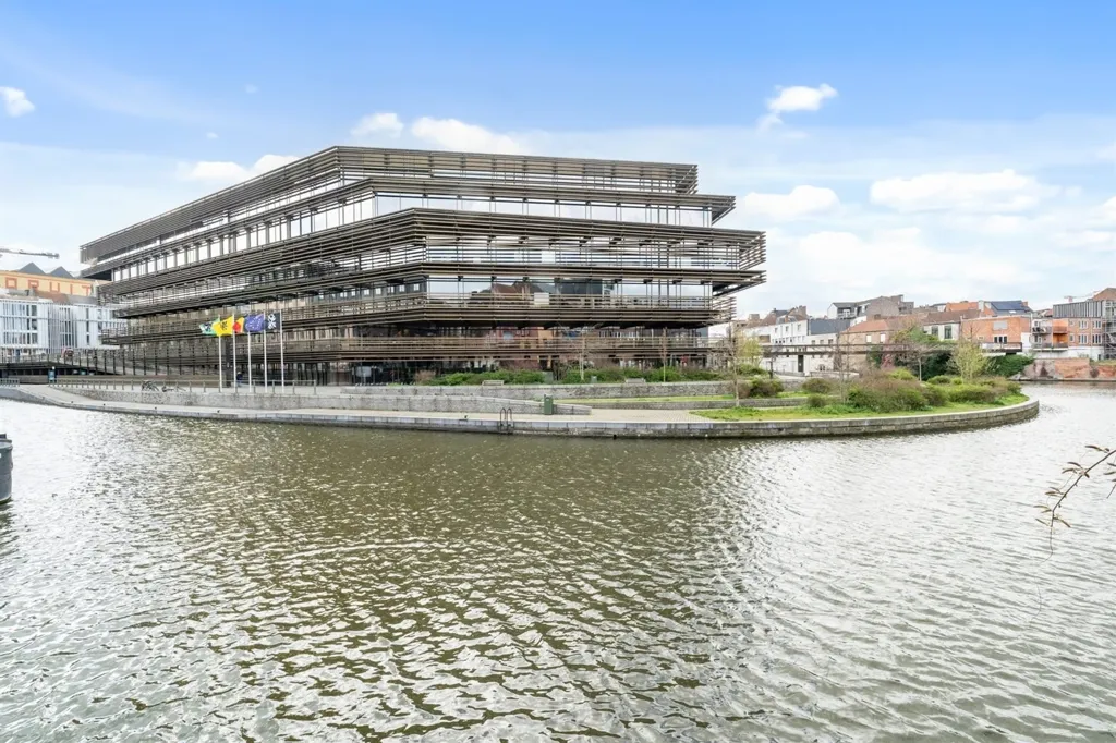 Extérieur - Appartement Rénové avec Terrasse à Gand