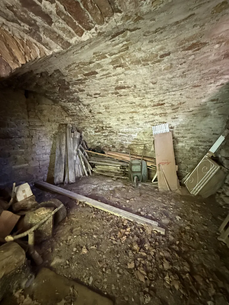 Pièces - Maison de Caractère avec Vue sur Espalion