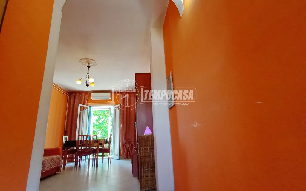 Entrée - Spacious 3-Bedroom Apartment in Cesate