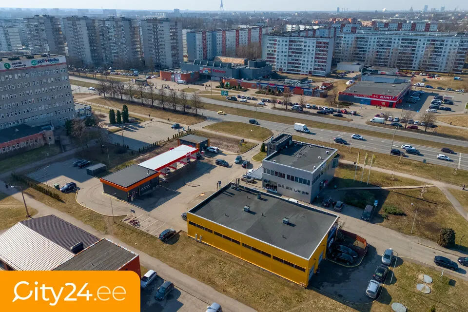 Local commercial 20 pièces à Rīga