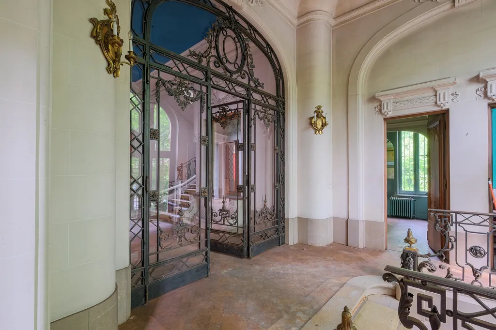 Ingresso - Historic Masterpiece in Tourcoing