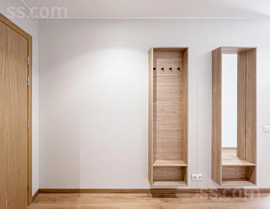 Esik - 2-Bedroom Apartment with Balcony in Riga Centre