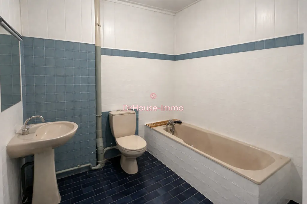 Vannitoad - Duplex Apartment in Brive Centre