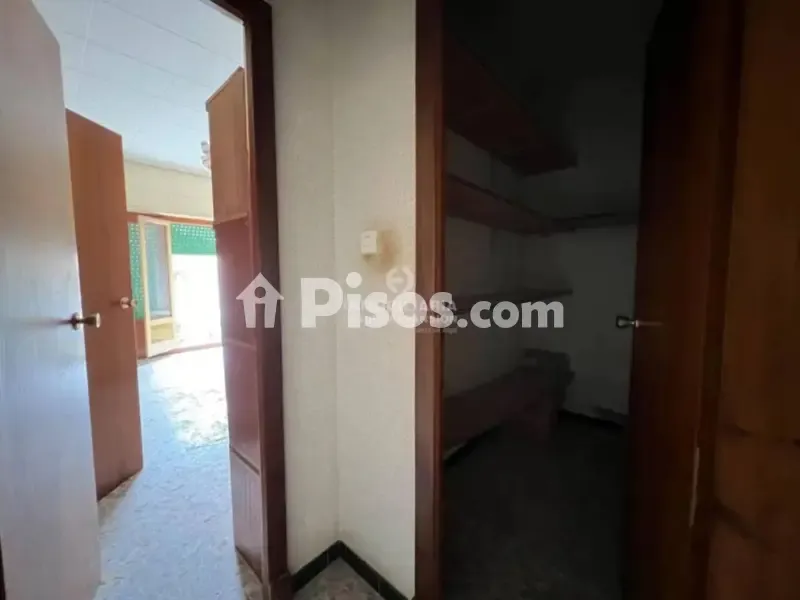 Esik - Señorial Chalet with Large Plot in La Romana