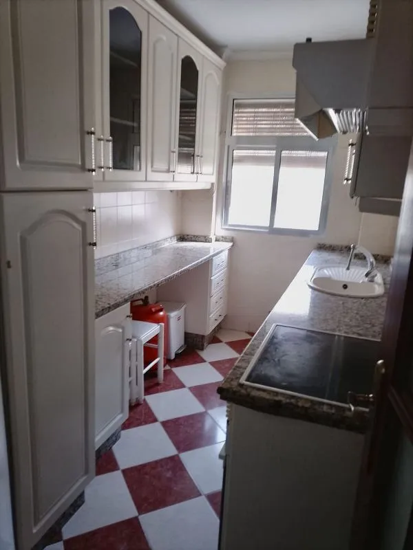 Köök - Spacious Flat with Balcony in Coria del Río