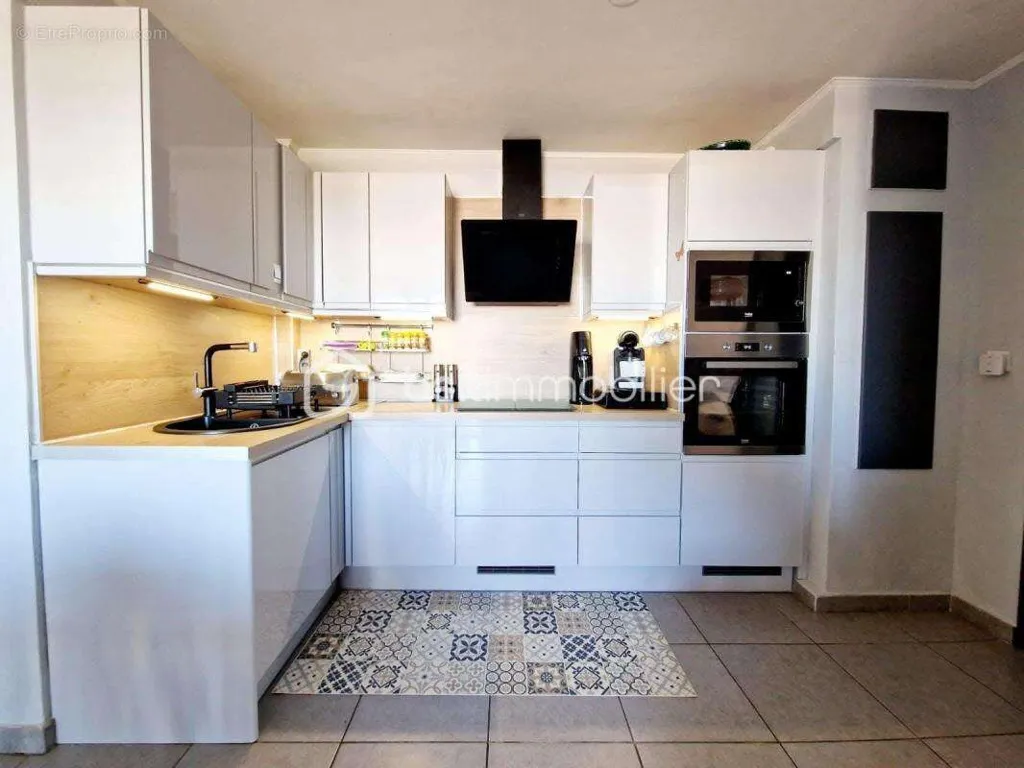 Cuisine - Appartement avec terrasse et parking dans résidence sécurisée