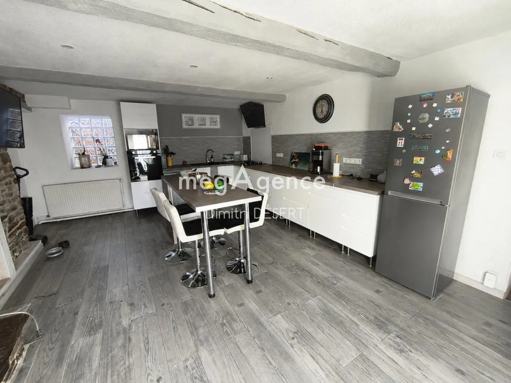 Maison 6 pièces à Esson