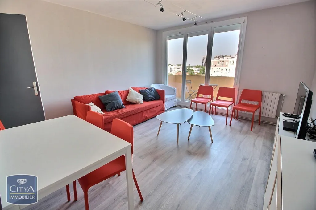 Elutuba - Furnished Studio with Balcony in Pessac