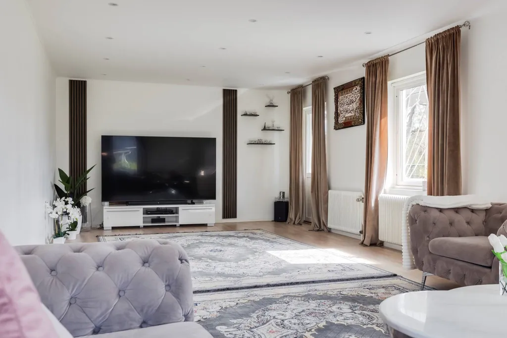 Elutuba - Spacious Villa with Garden in Örebro