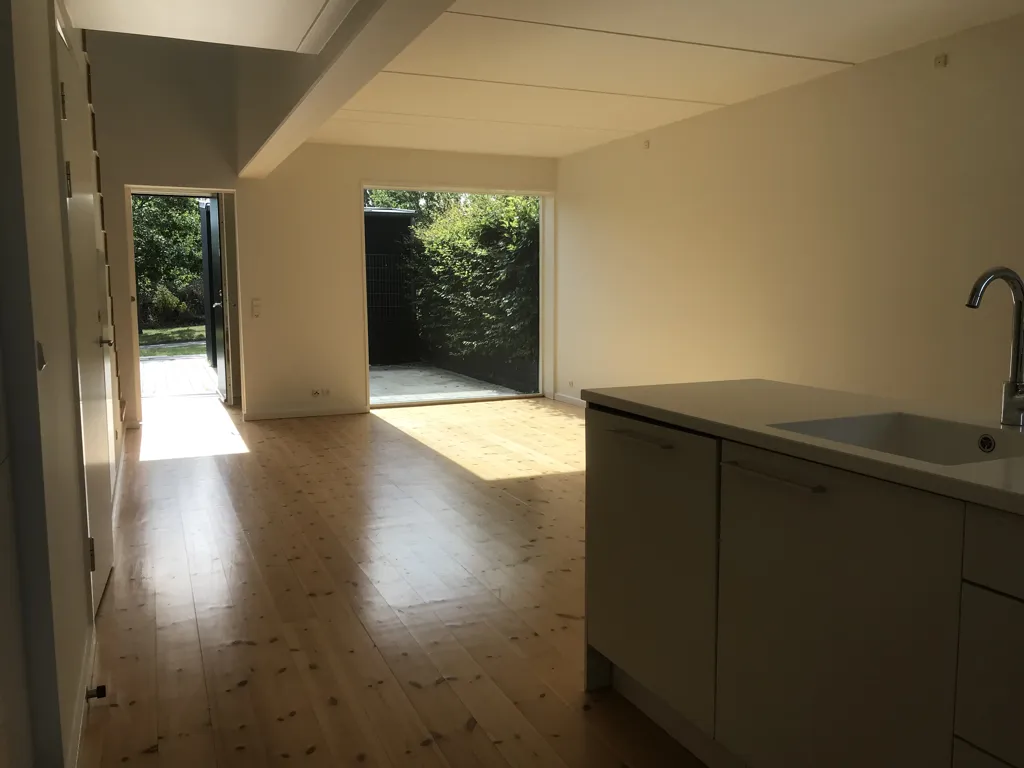 Cuisine - Two-Storey Terraced House with Balcony in Ringsted