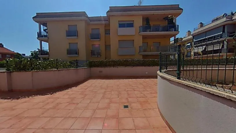 Terrass - Spacious Flat with Pool in Cubelles, Barcelona
